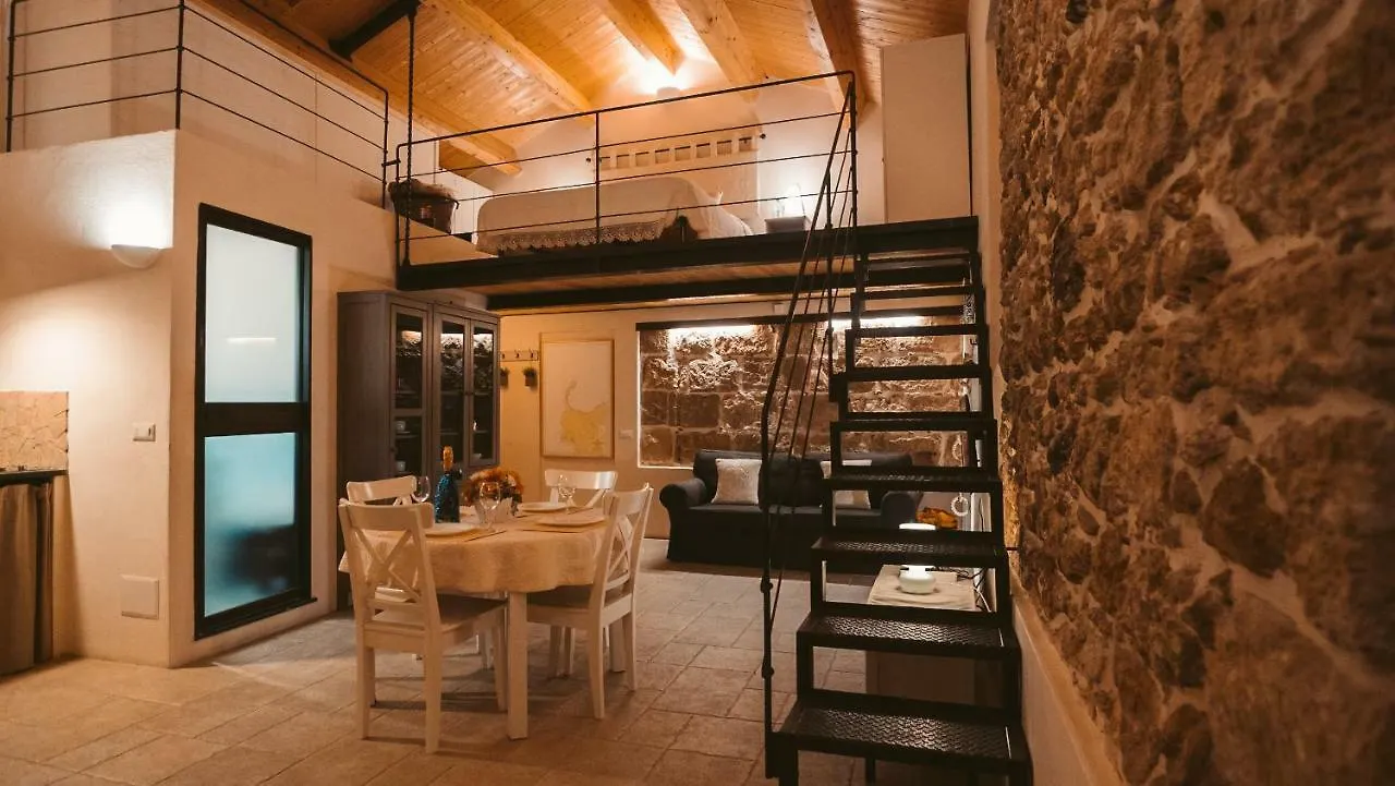 Апартаменты Hillary'S Loft Альгеро 0*,  Италия